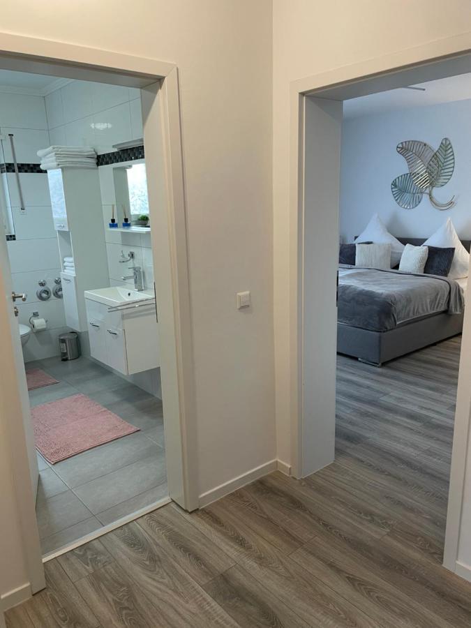 Prime Host Lovely Apartment Karlsruhe Kültér fotó